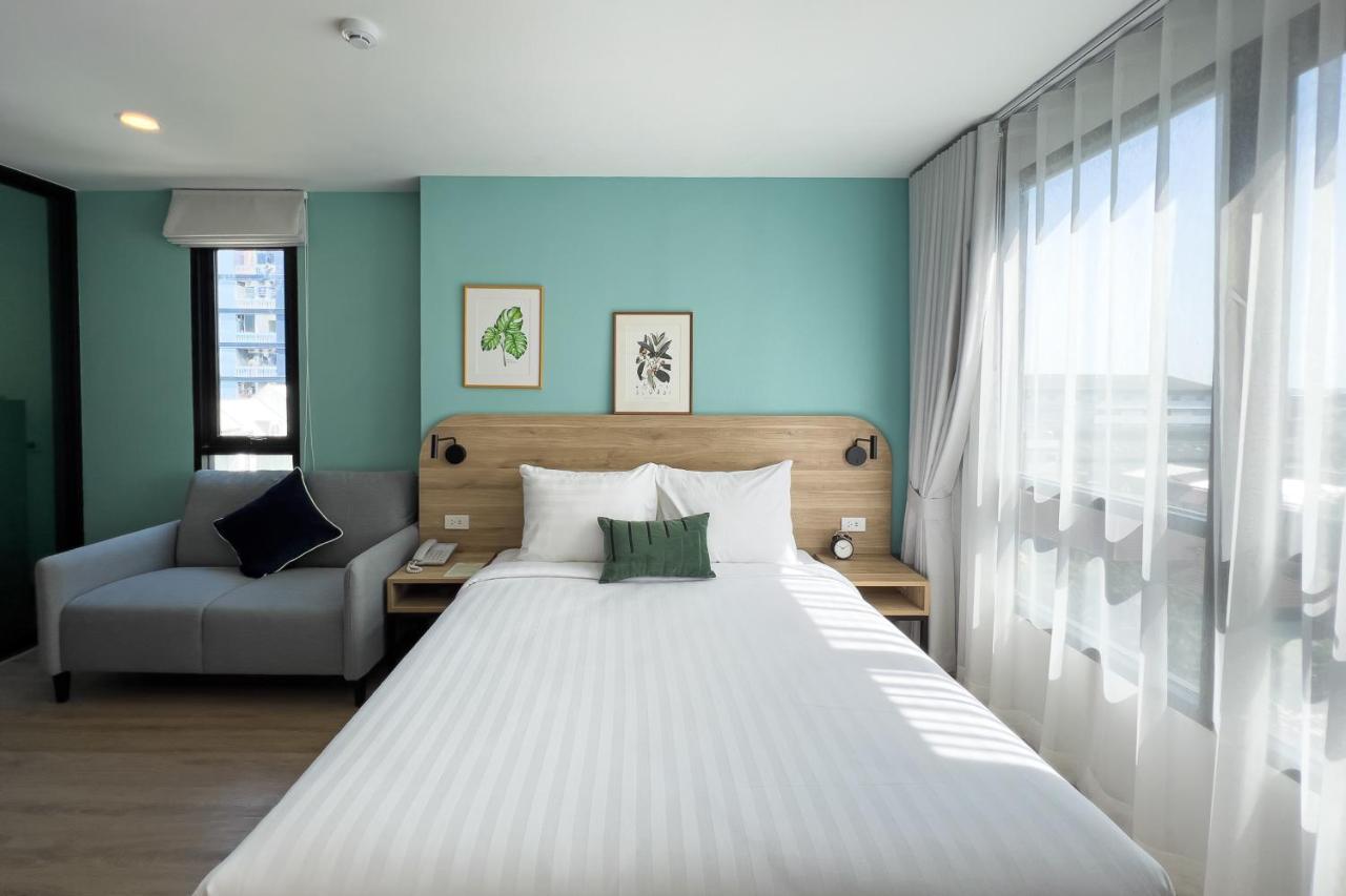 Wellness Stay & Hotel Sukhumvit 107 Bangkok Exterior photo